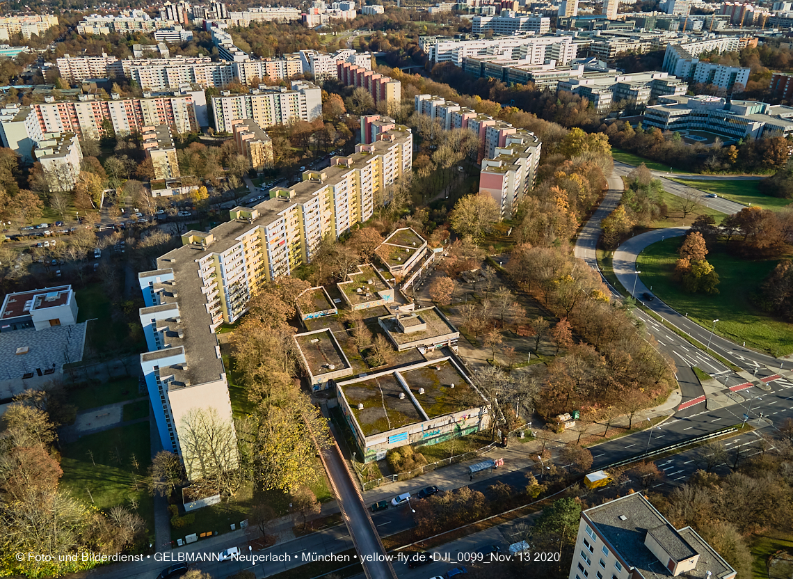 13.11.2020 - die Abrissbaustelle Quiddezentrum in Neuperlach